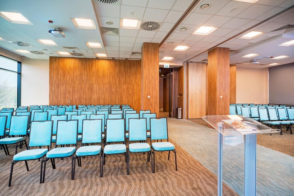 Hampton By Hilton Lublin Ξενοδοχείο Εξωτερικό φωτογραφία